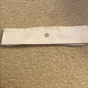 Fly Away Tamer Headband II *Luxtreme Lululemon